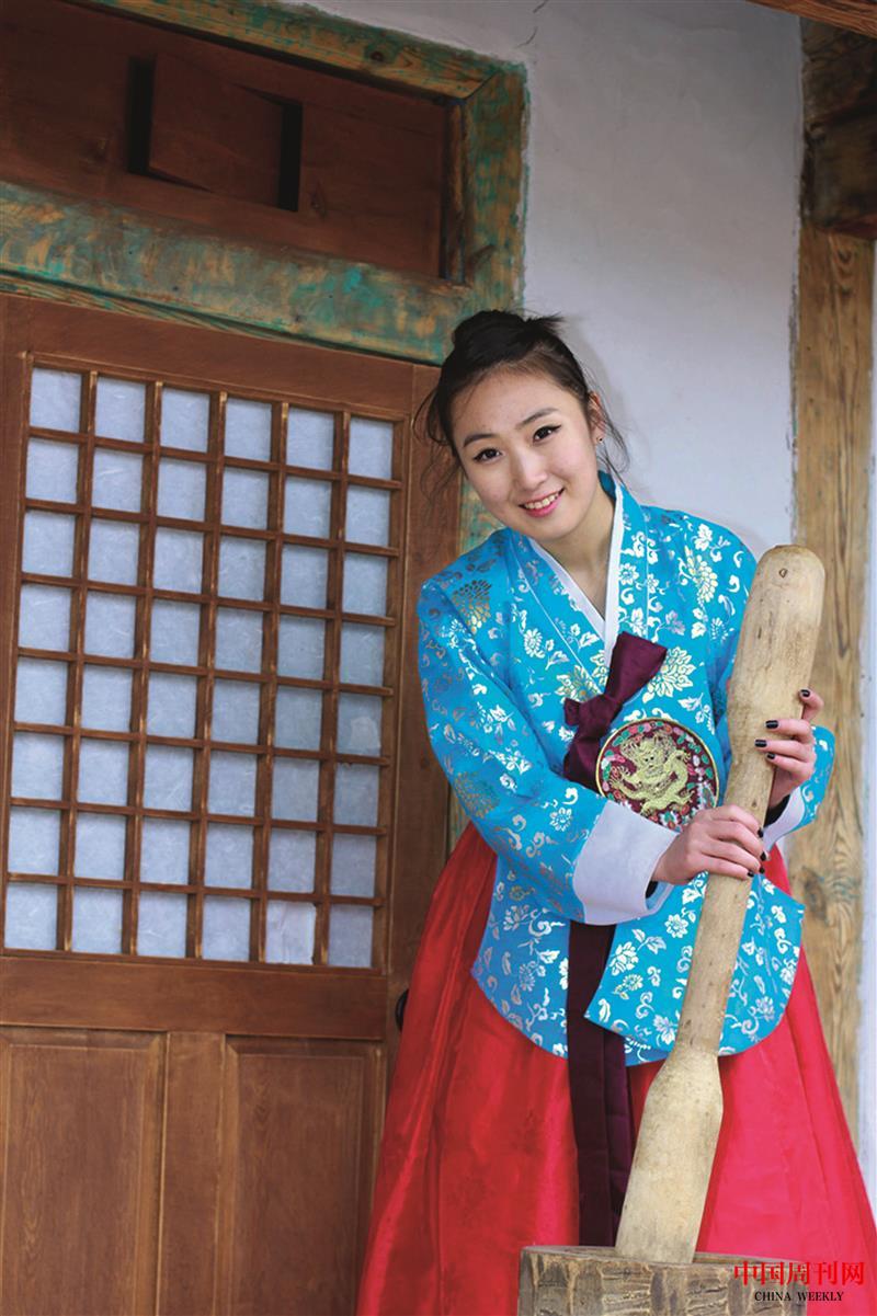 農(nóng)家少女.jpg 農(nóng)家少女.jpg