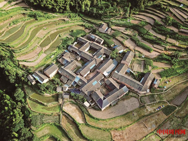 攝圖網_500998705_華東最后的香格里拉臺州公盂村(企業(yè)商用).jpg 攝圖網_500998705_華東最后的香格里拉臺州公盂村(企業(yè)商用).jpg