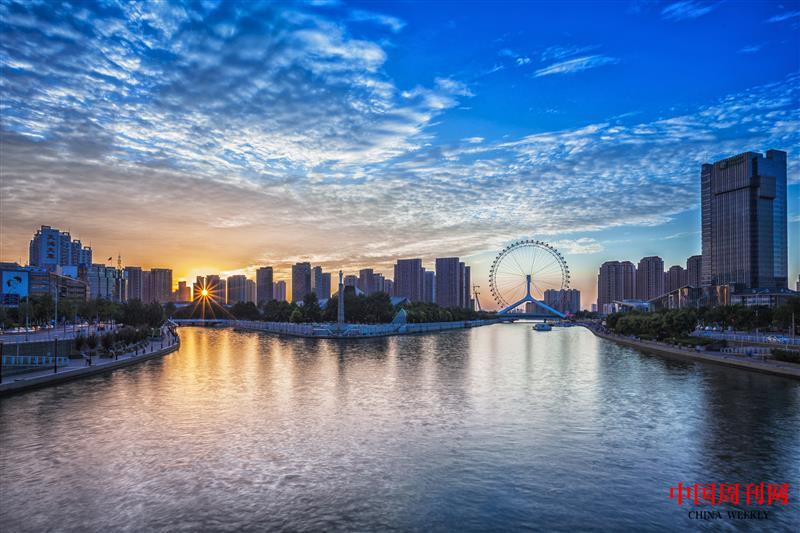 攝圖網(wǎng)_500335088_日落之眼(企業(yè)商用).jpg 攝圖網(wǎng)_500335088_日落之眼(企業(yè)商用).jpg