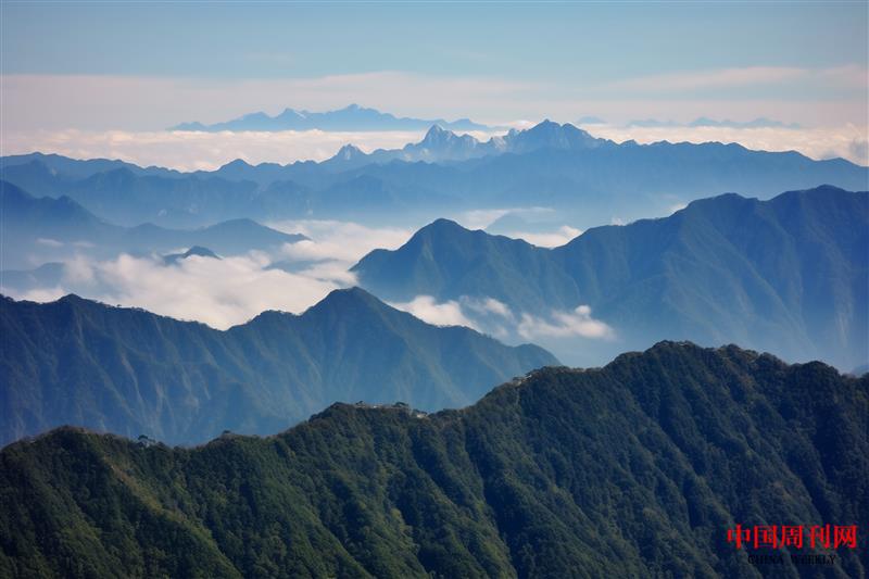 攝圖網(wǎng)_600220156_春季的峨眉山(企業(yè)商用).jpg 攝圖網(wǎng)_600220156_春季的峨眉山(企業(yè)商用).jpg