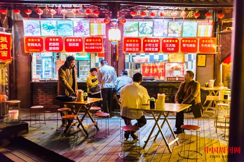 攝圖網(wǎng)_500180938_成都巷子景點夜景(企業(yè)商用).jpg 攝圖網(wǎng)_500180938_成都巷子景點夜景(企業(yè)商用).jpg